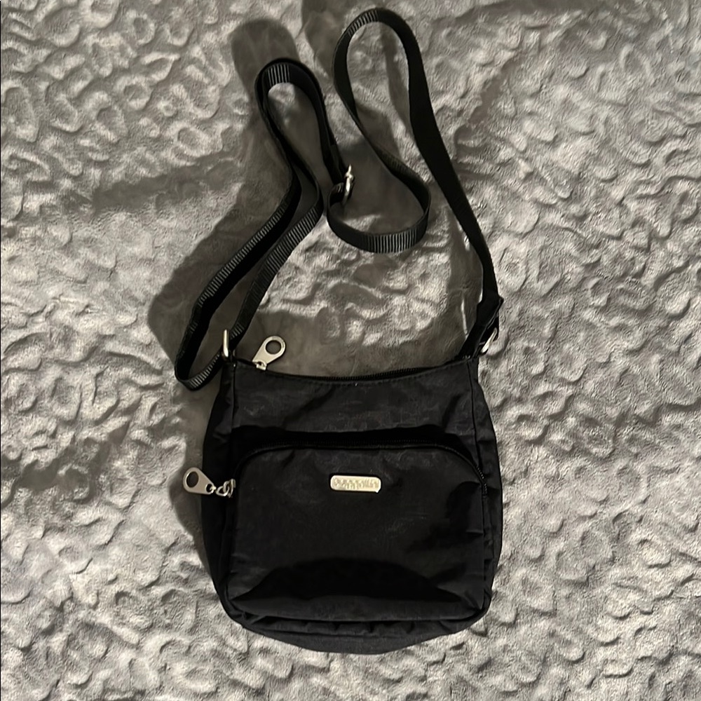 Black Leopard Crossbody Bag by Baggallini